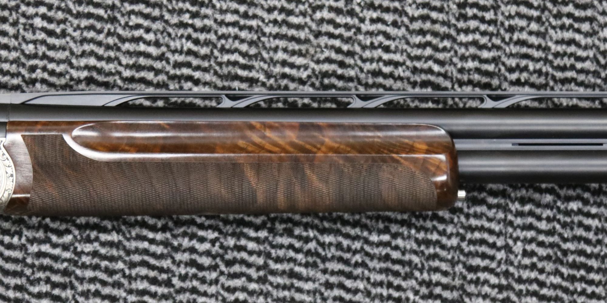 Caesar Guerini 12 gauge Invictus III Ascent