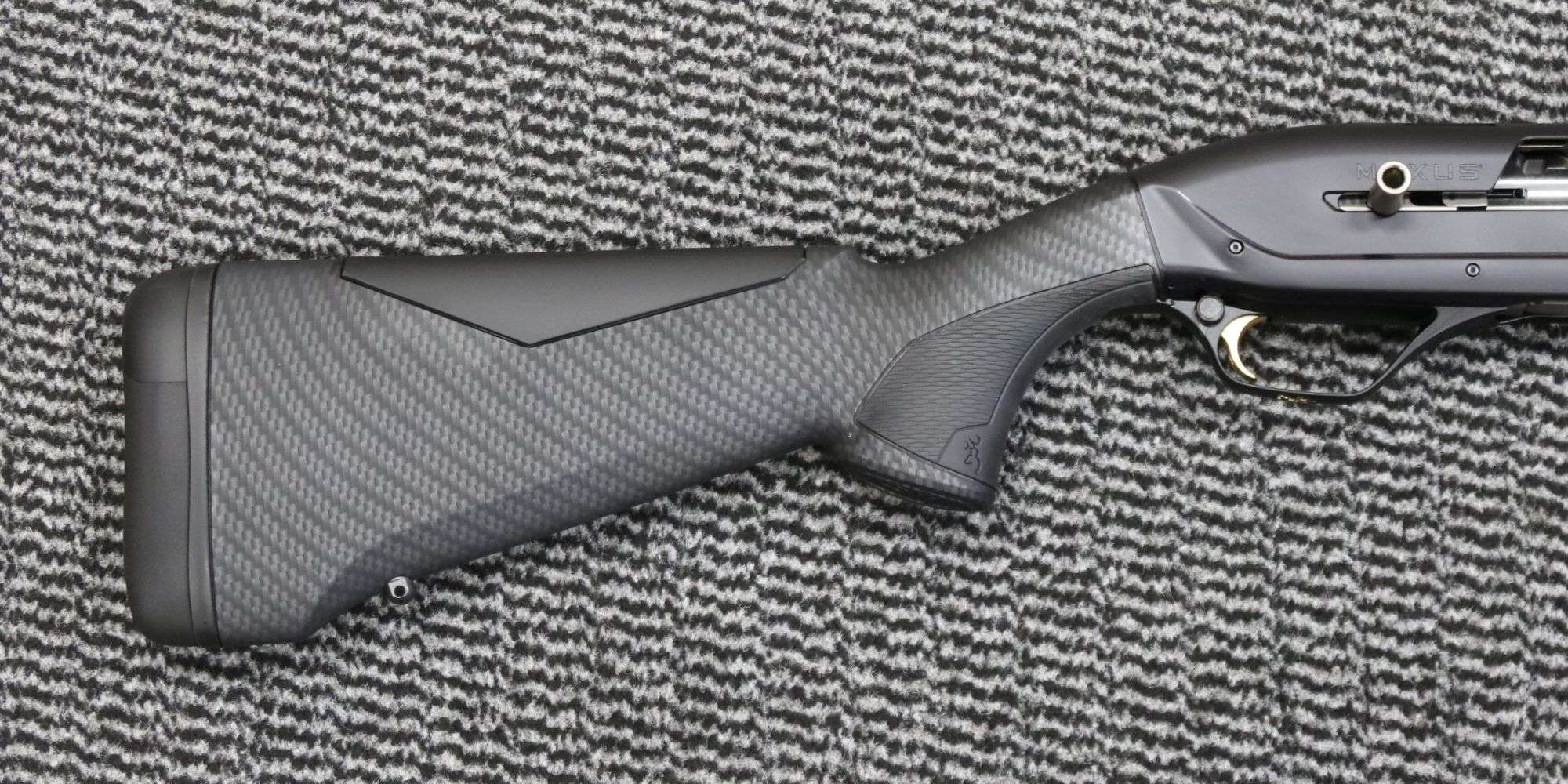 Browning 12 gauge MAXUS II CARBON FIBRE