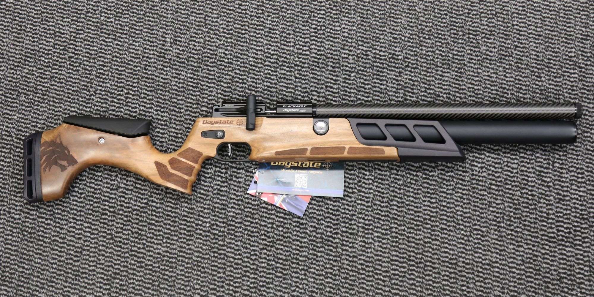 Daystate .177 BLACKWOLF CYLINDER WALNUT