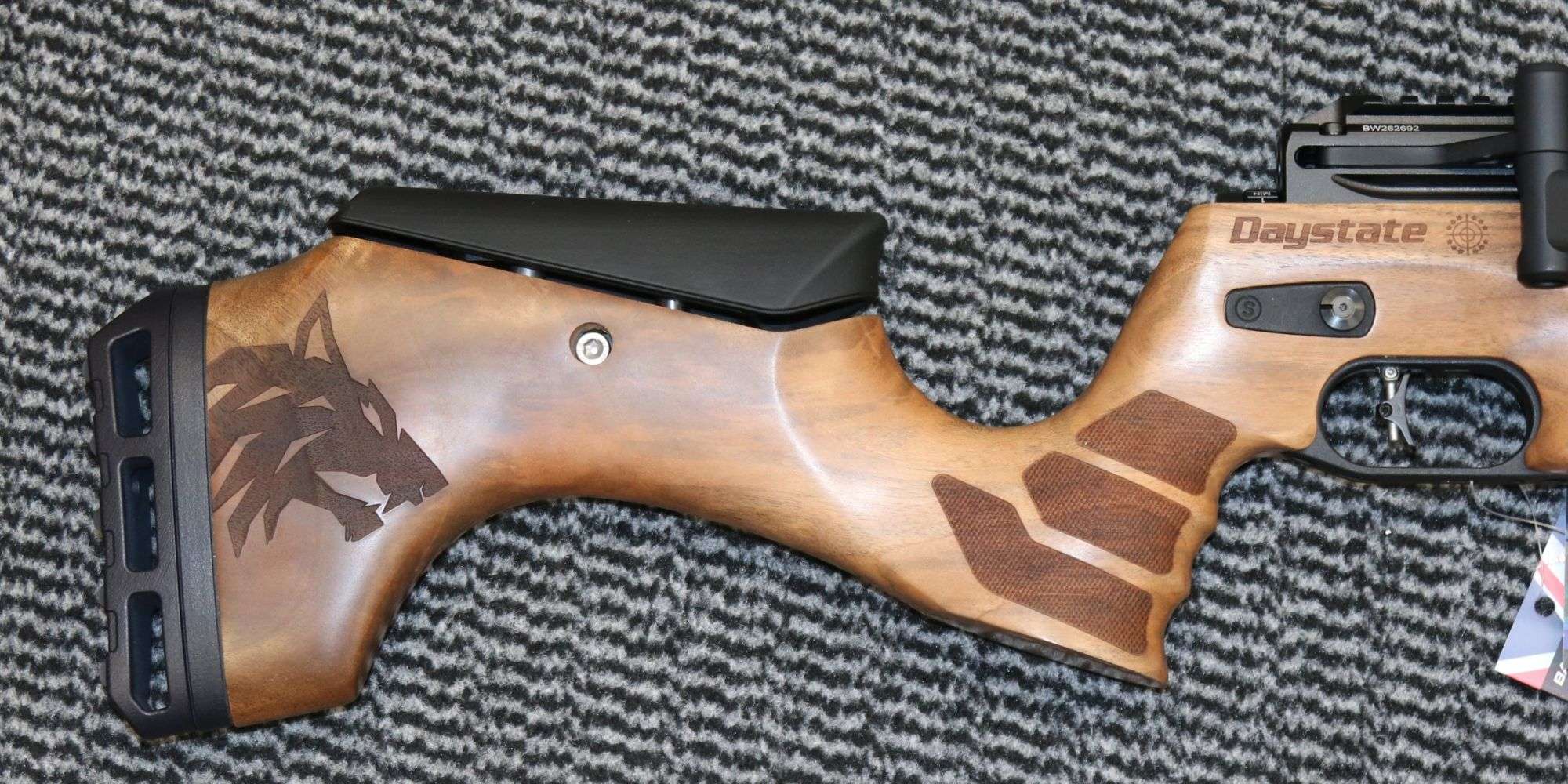 Daystate .177 BLACKWOLF CYLINDER WALNUT