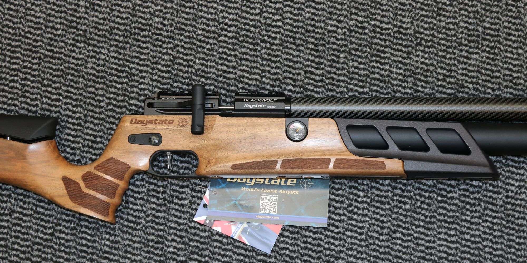 Daystate .177 BLACKWOLF CYLINDER WALNUT