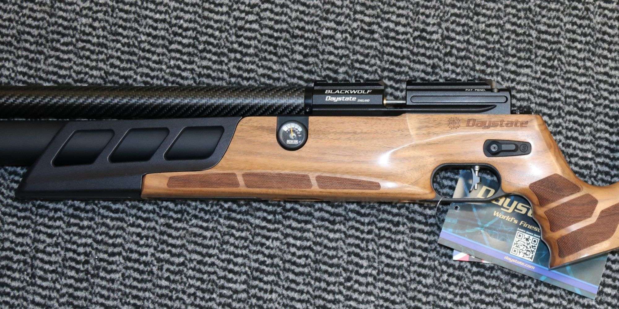 Daystate .177 BLACKWOLF CYLINDER WALNUT