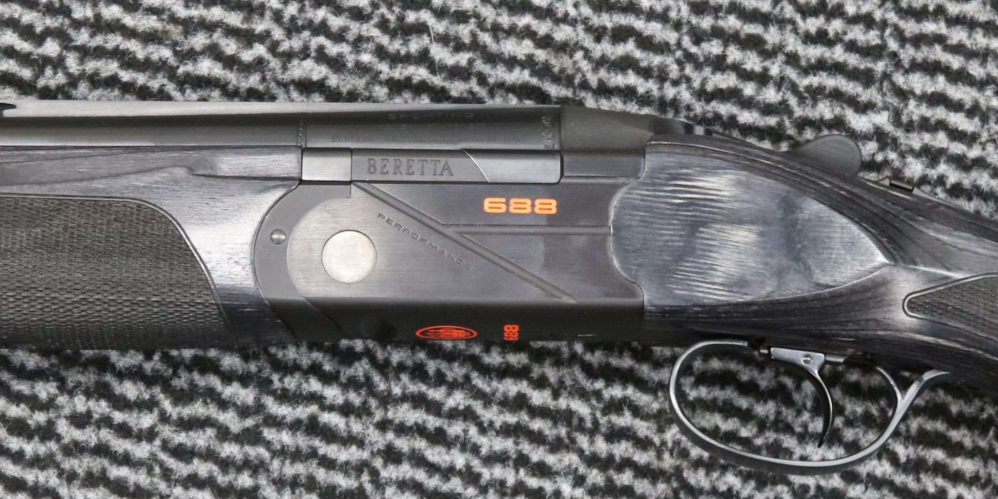 Beretta 12 gauge 688 BLACK PERFORMANCE ADJ